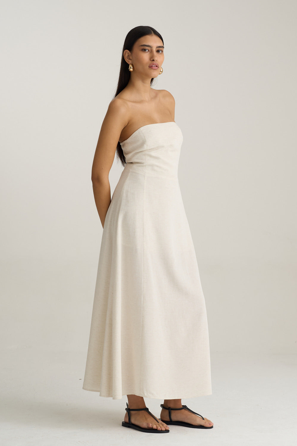 שמלה שתקבל מכתבי אהבה