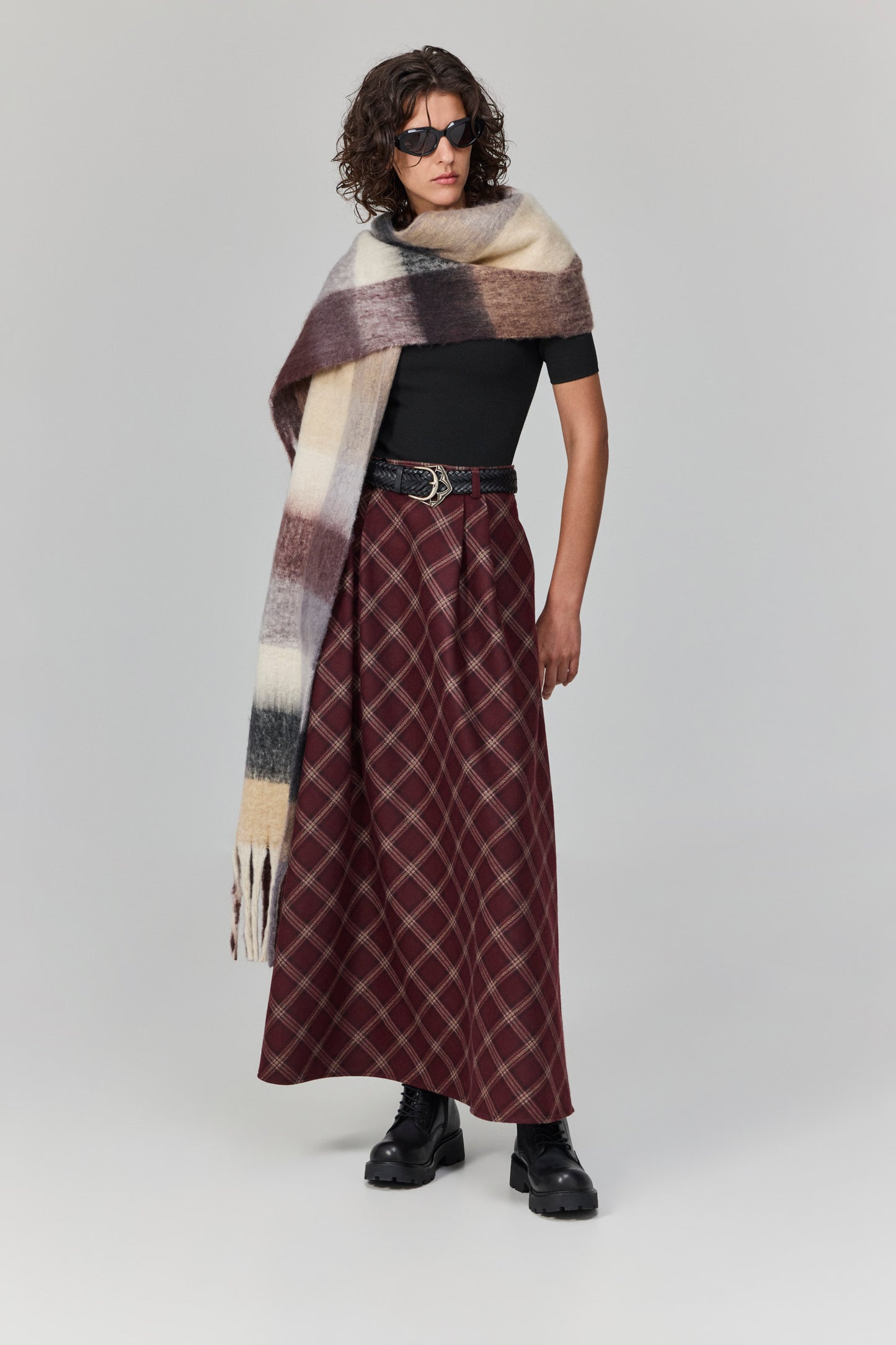 צעיף שסוגר פינה