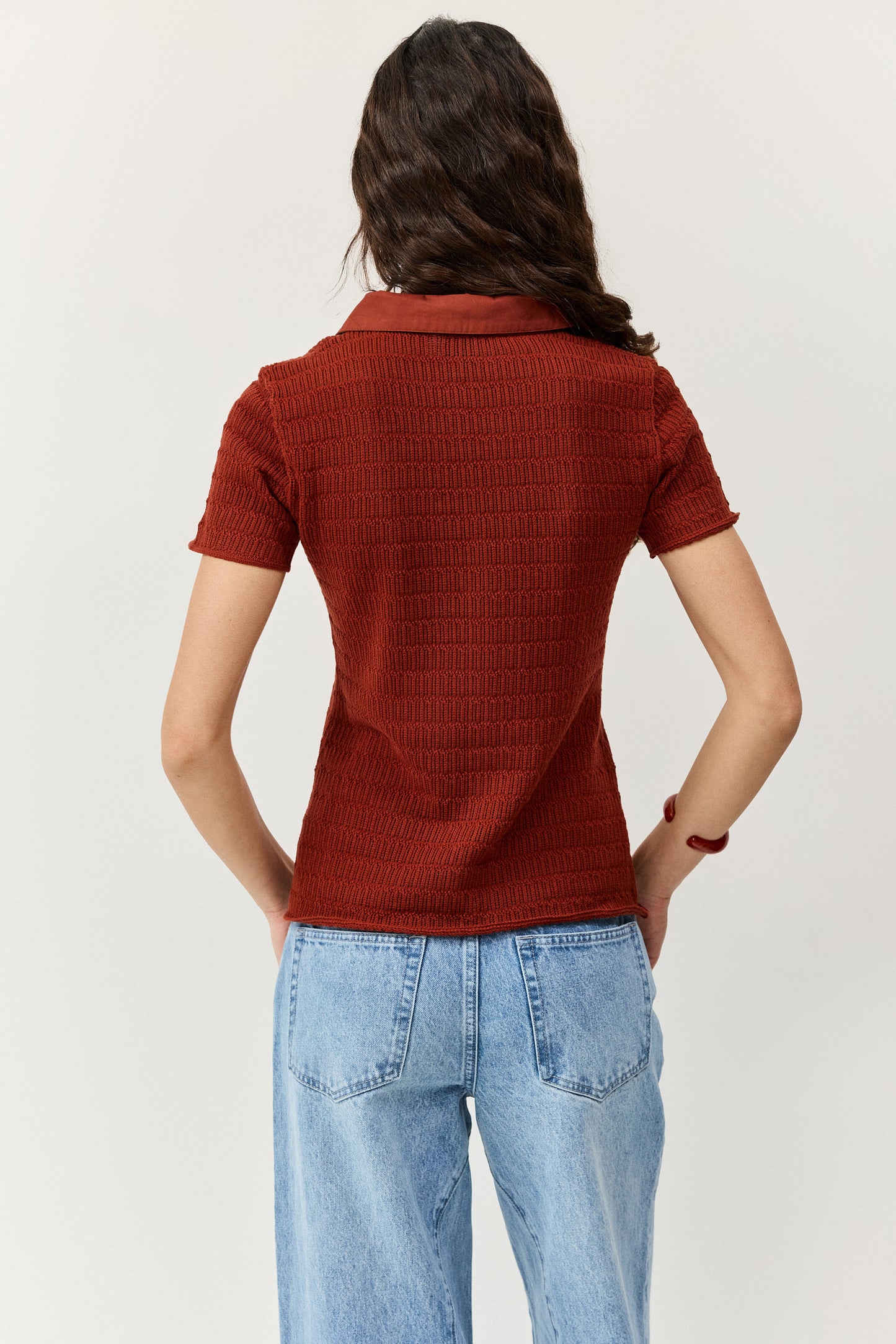 חולצה שלא משאירה עקבות