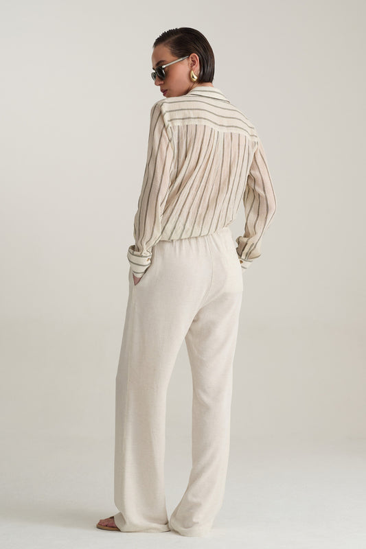 מכנסיים שלוקחים חופש