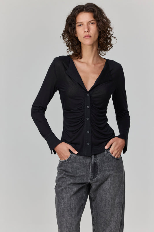 חולצה של הרגע