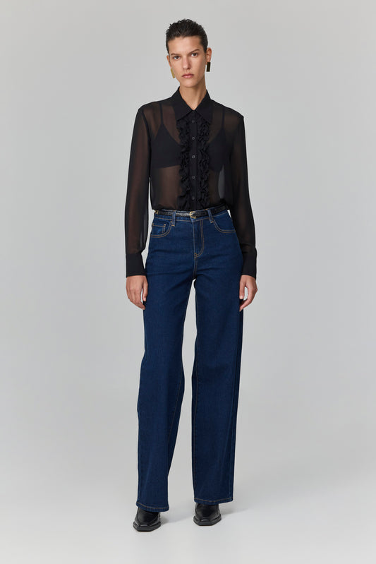 ג'ינס שנותן ברגל רחבה