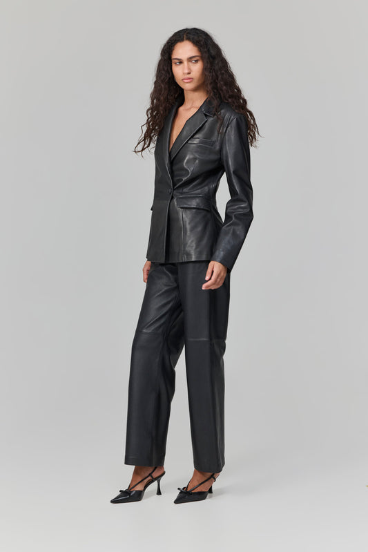 ז'קט של סידורים בעיר