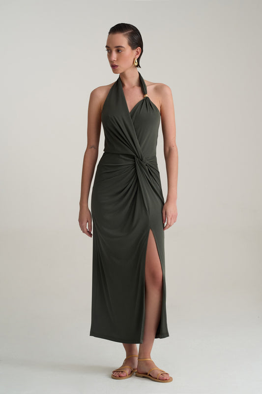 שמלה שמסובבת ראשים