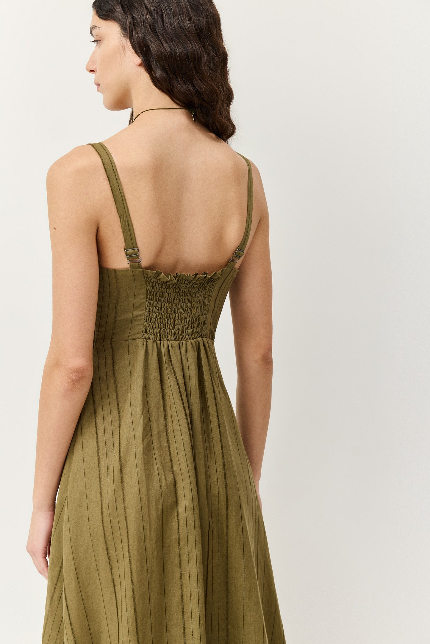 שמלה שיצאה לחופשה