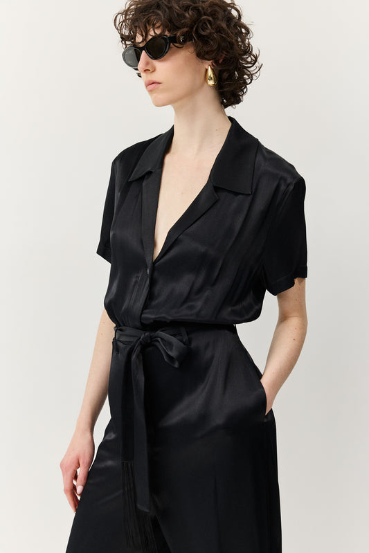 אוברול שחושב בגדול