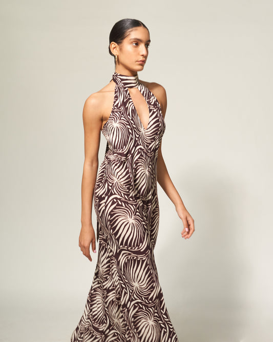 שמלת מבט לאחור